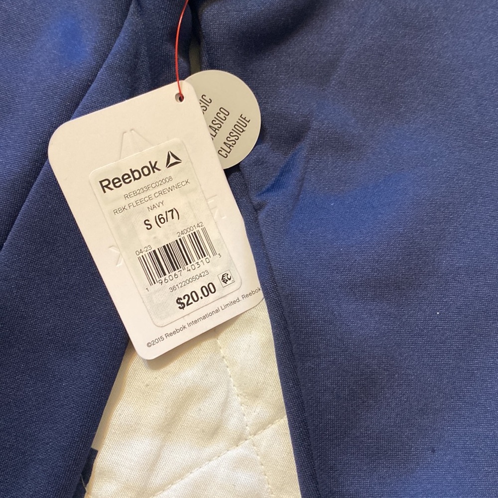 Kids Reebok sweatshirt - Picture 2 of 7